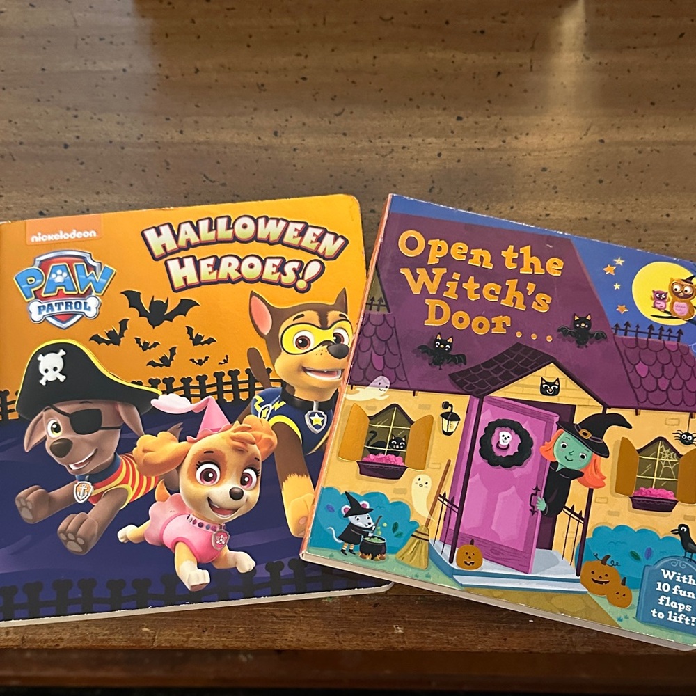 Halloween book bundle